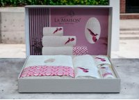 Подарочный набор полотенец La Maison с парфюмом - Edna (Turkey), 3 штуки